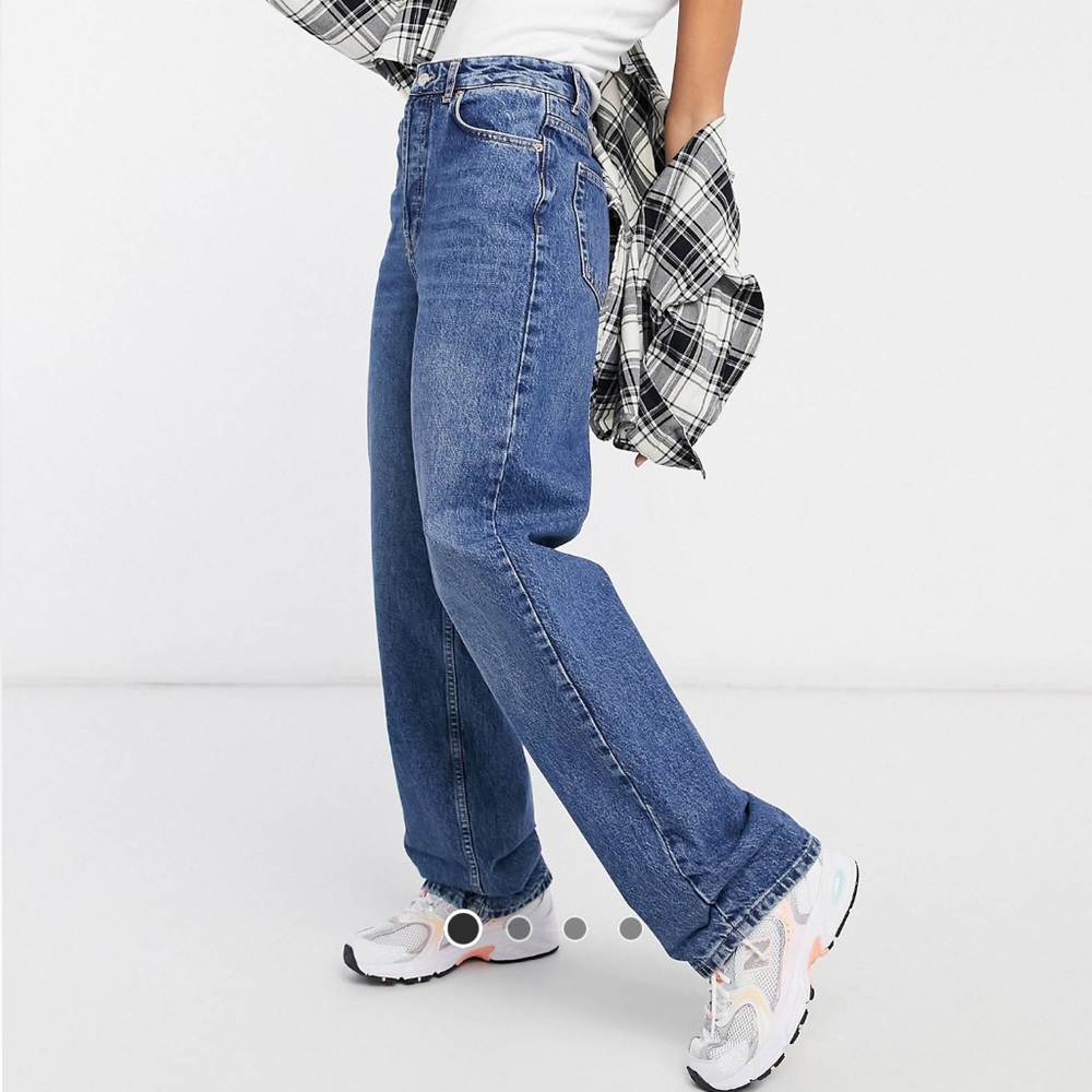 Topshop Mom Jean in mid blue